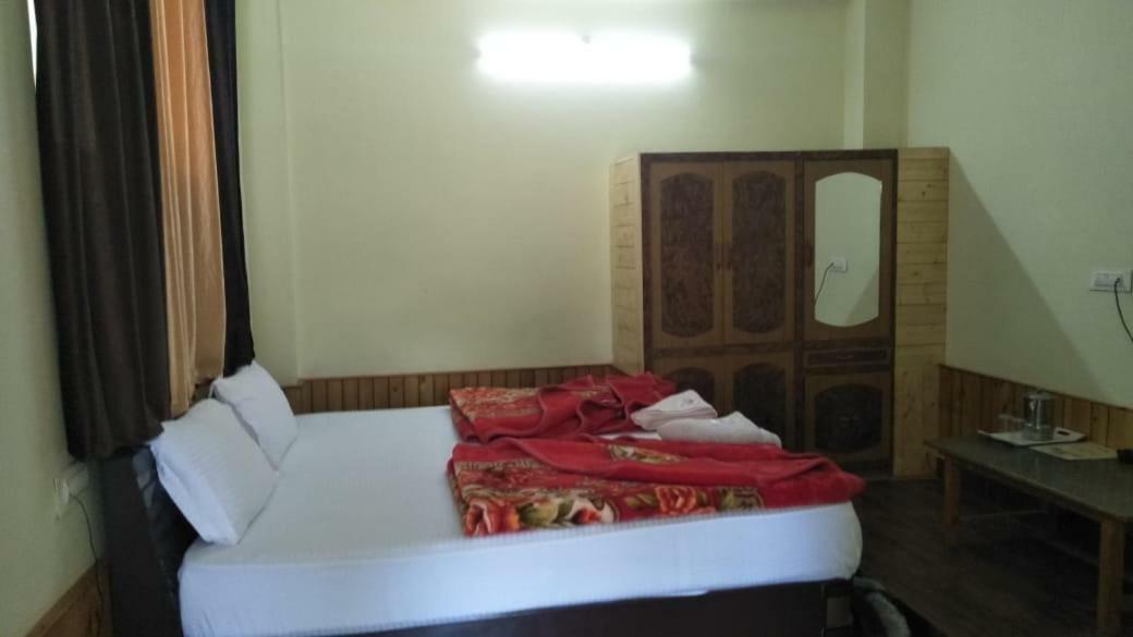 Hotel The White House à Kasol Extérieur photo